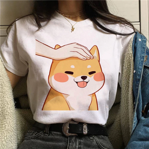 T-shirt Kawaii Chien Mignon recevant une Caresse sur la Tête